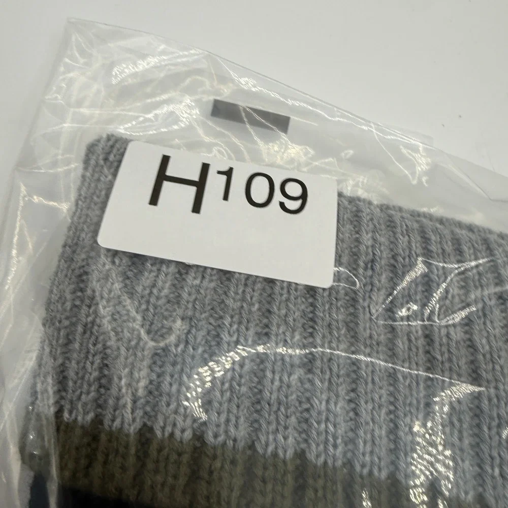 True Religion Beanie Mens One Size Black‎ Grey Colorblock Faux Shearling Lined